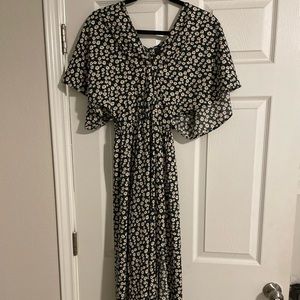 FLORAL MAXI DRESS